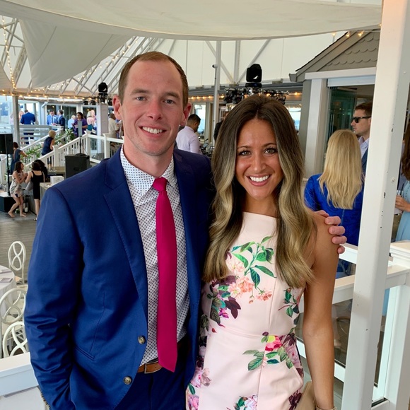 Meet your Posher, Elyse - Picture 1 of 1